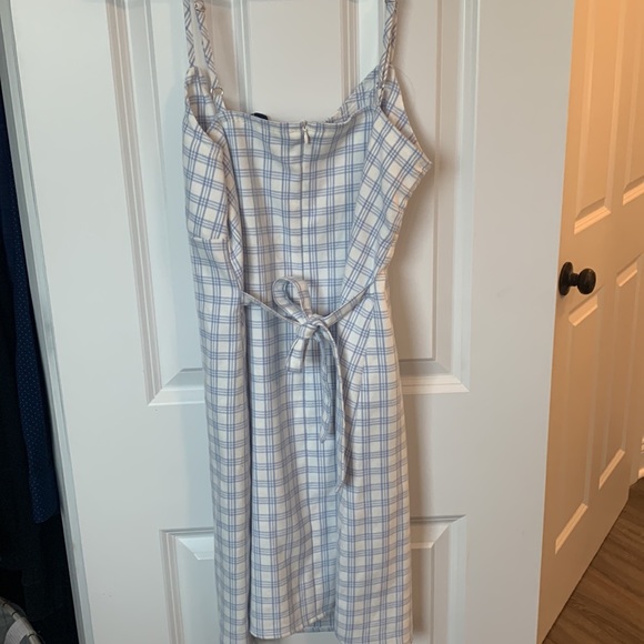 NWT BRANDY MELVILLE COLLEEN DRESS - Picture 4 of 4